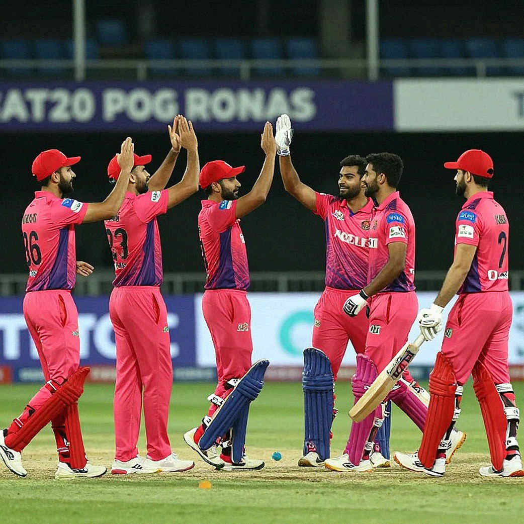 লাহোরের ল্যাবে যে আকৃতিটা আঁকা হচ্ছে, আর যে প্রশ্নটা কেউ করছে না