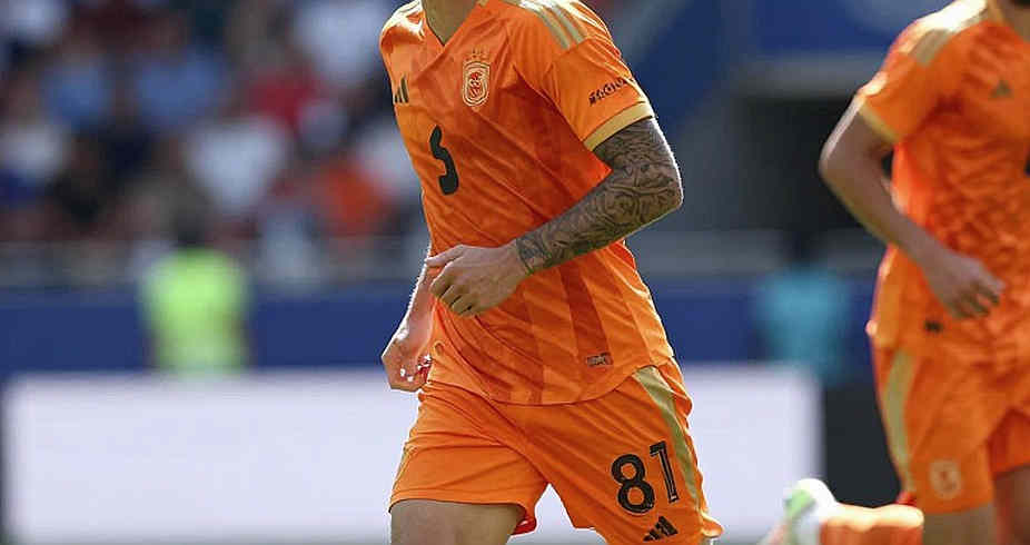 Tendon, Fixture Timing and the Bargaining Market: What Alex Scott's England Withdrawal Means for Bournemouth Tendon, Fixture Timing and the Bargaining Market: What Alex Scott's England Withdrawal Means for Bournemouth